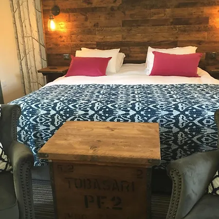 The Crown, Hutton Le Hole Villa Room photo